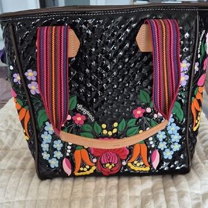 La REINA valElegant Black Embroidered Tote BagNWOT